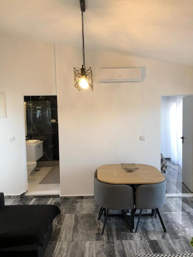 Apartman Luce Lejlighed Bibinje Eksteriør billede