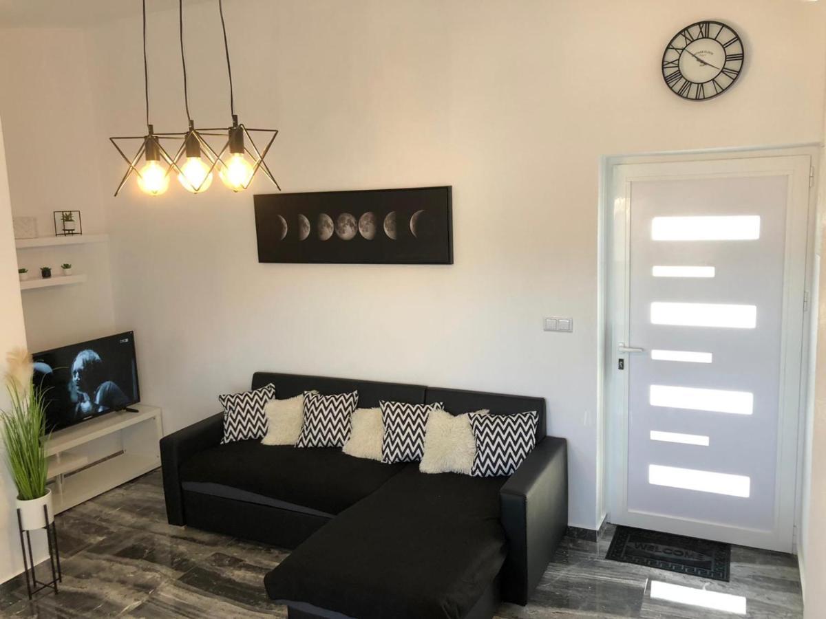 Apartman Luce Lejlighed Bibinje Eksteriør billede