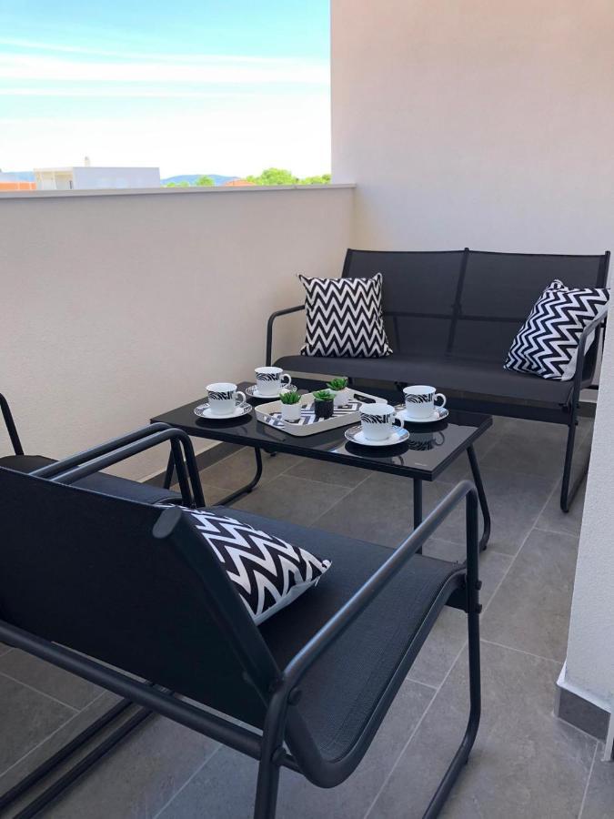 Apartman Luce Lejlighed Bibinje Eksteriør billede