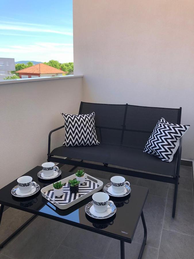 Apartman Luce Lejlighed Bibinje Eksteriør billede