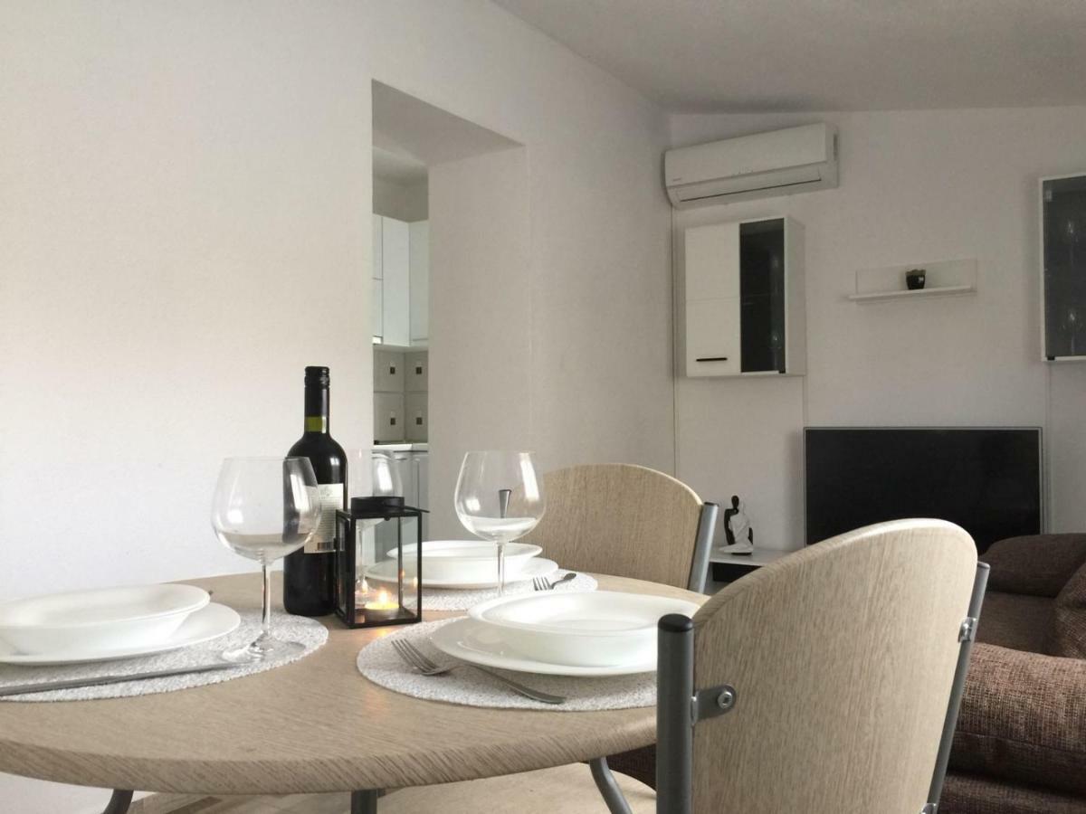 Apartman Luce Lejlighed Bibinje Eksteriør billede